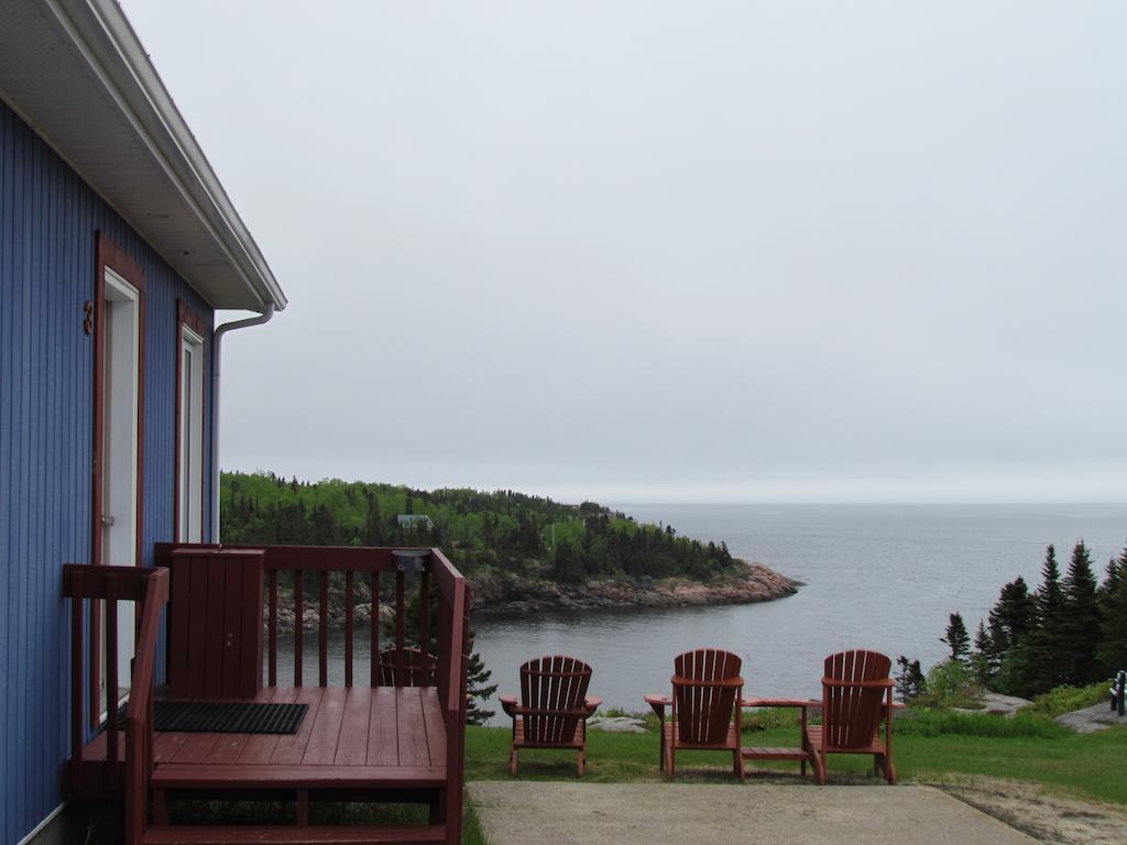 Les Chalets Au Bord De La Mer Les Escoumins Rum bild