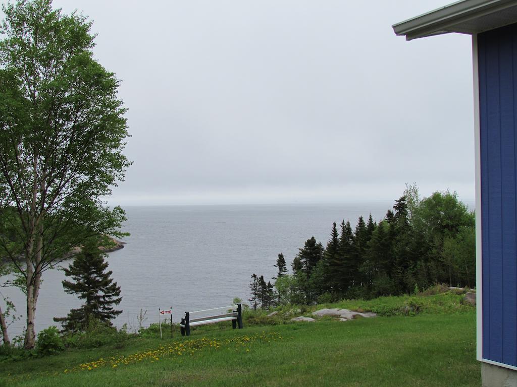 Les Chalets Au Bord De La Mer Les Escoumins Rum bild